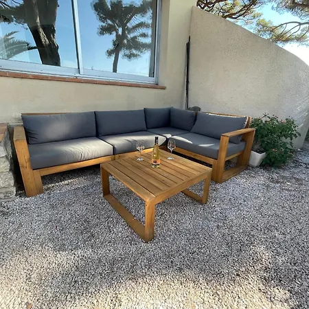 Au Bord De à Les Palmiers Villa *