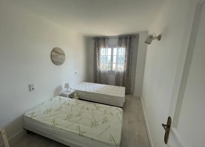 Au Bord De A Les Palmiers Villa